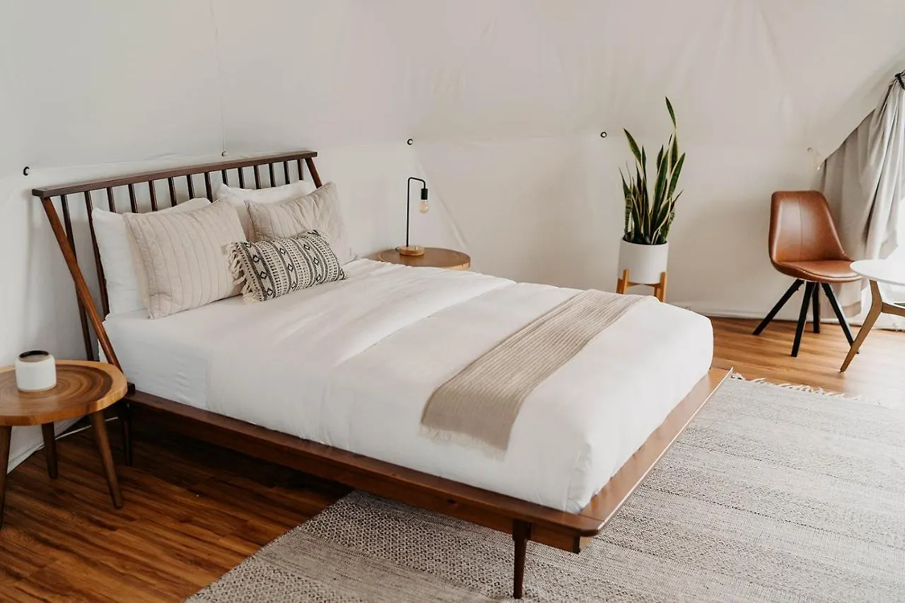 אוהל מפואר מלון Naalehu Keola Retreat Luxury Camping Hawaii Glamping Dome With Outdoor Bathtub