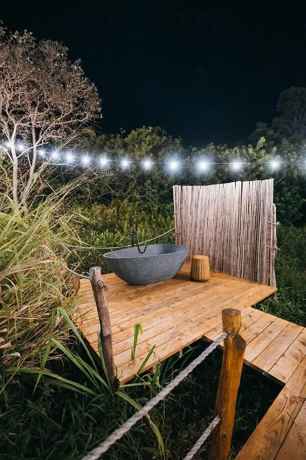 מלון Naalehu Keola Retreat Luxury Camping Hawaii Glamping Dome With Outdoor Bathtub אוהל מפואר